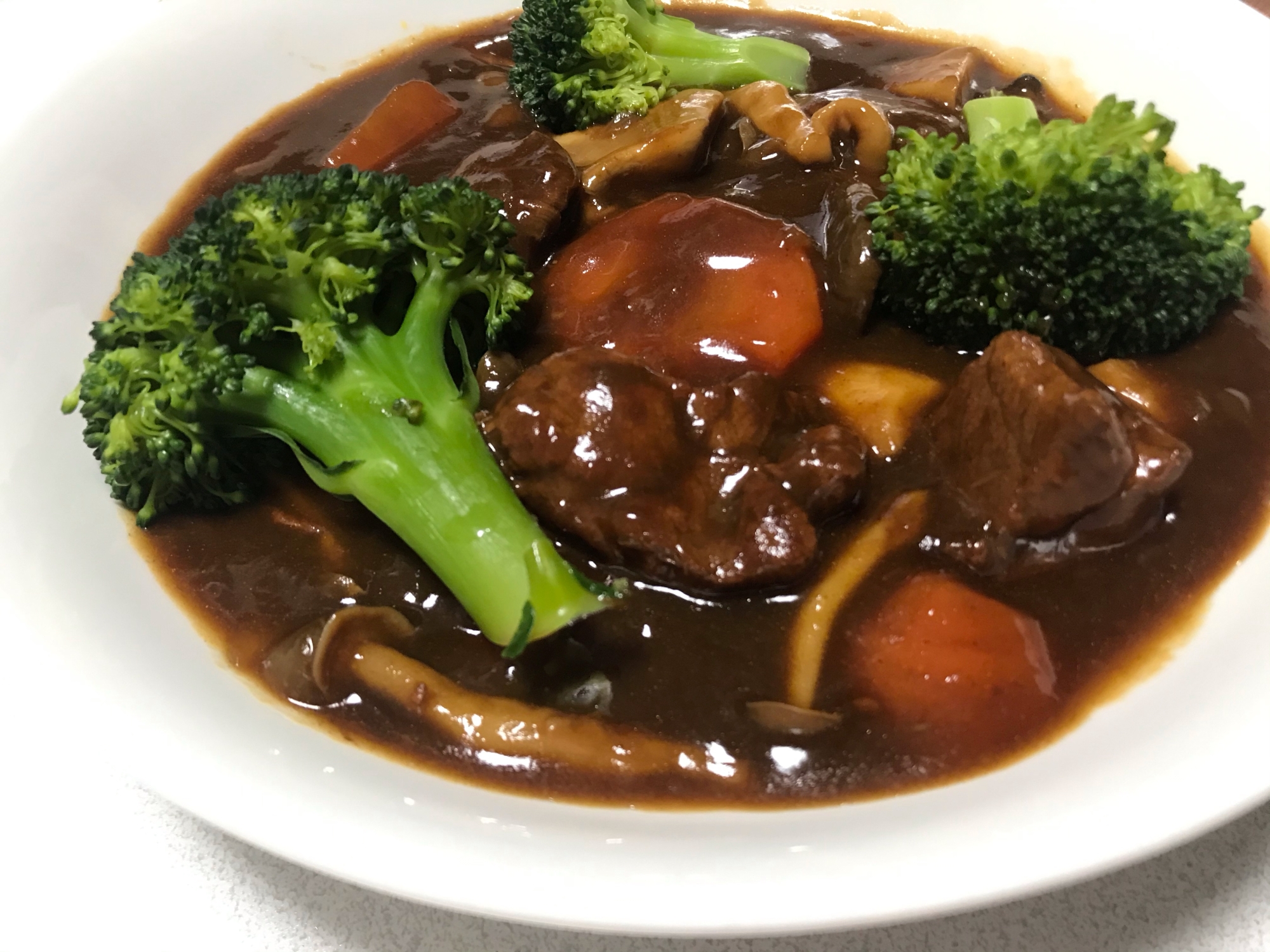 市販のルーで 絶品ビーフシチュー レシピ 作り方 By ゆじぽ 楽天レシピ