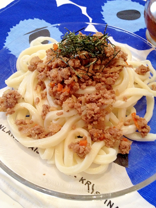 夏にピッタリ！ひんやり肉味噌うどん