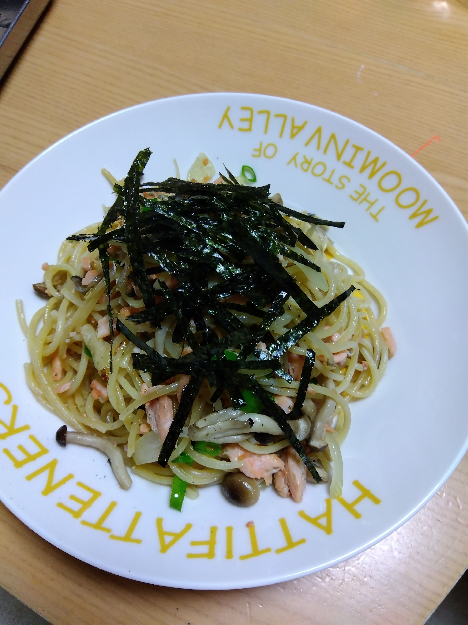 鮭のアラで、贅沢パスタ☆