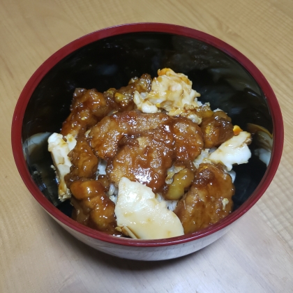 黄金比の甘辛タレで超旨い！豚ヒレ肉で簡単角煮丼