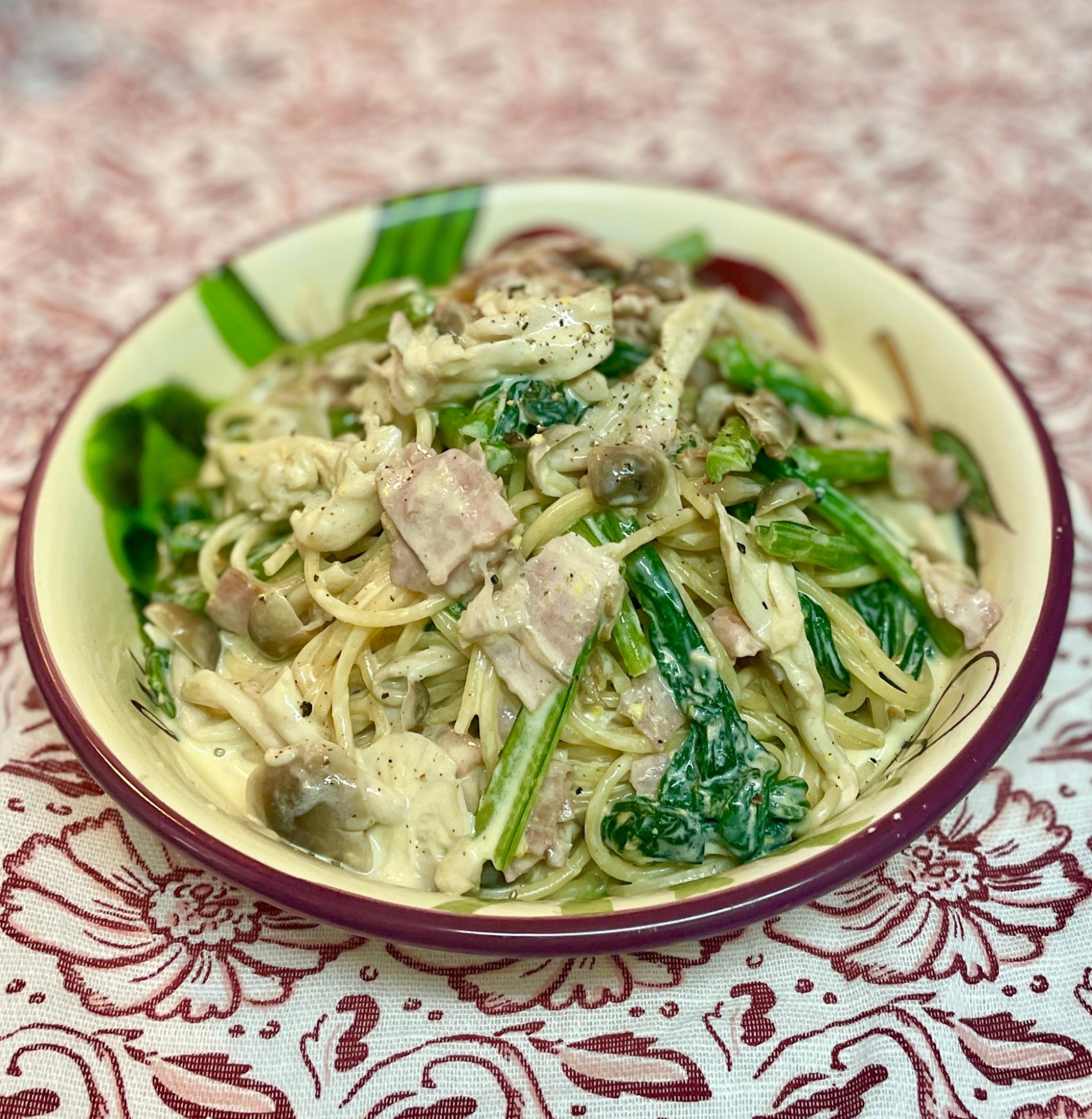 罪悪感軽減♡きのこと小松菜のカルボナーラ風パスタ