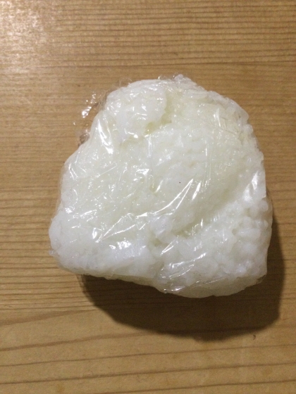 鶏とピーマンの甘辛炒めおにぎり