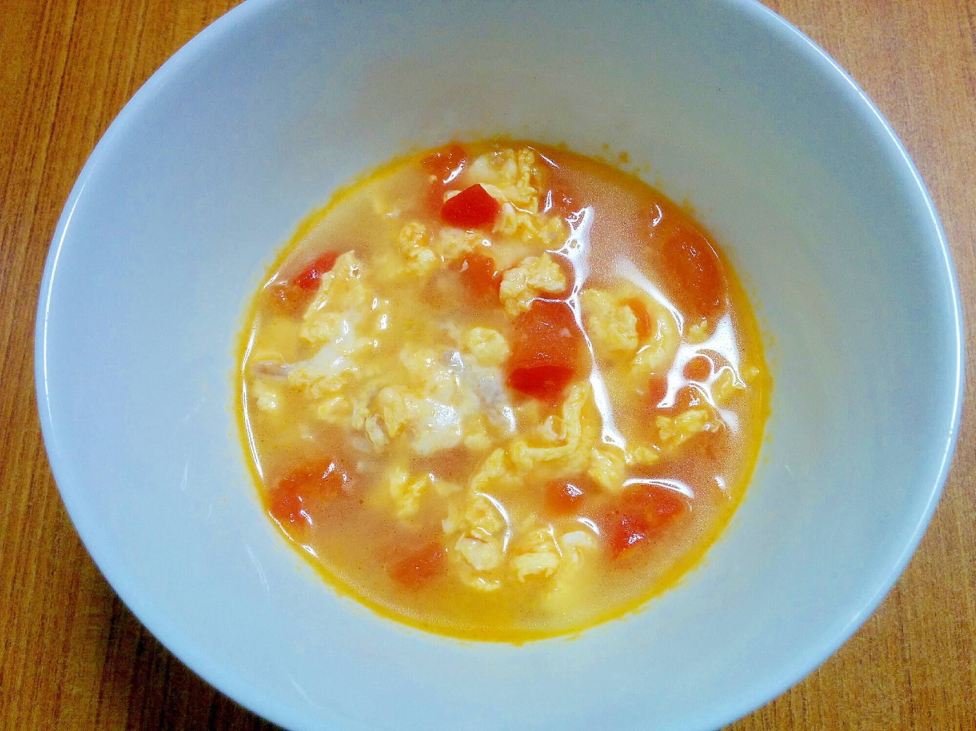 卵とお肉のトマトスープ