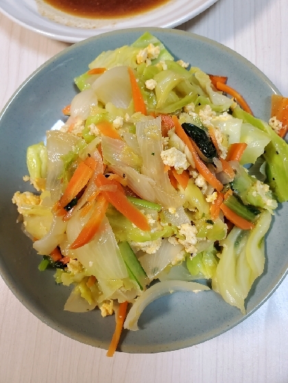 簡単♪肉野菜の卵炒め