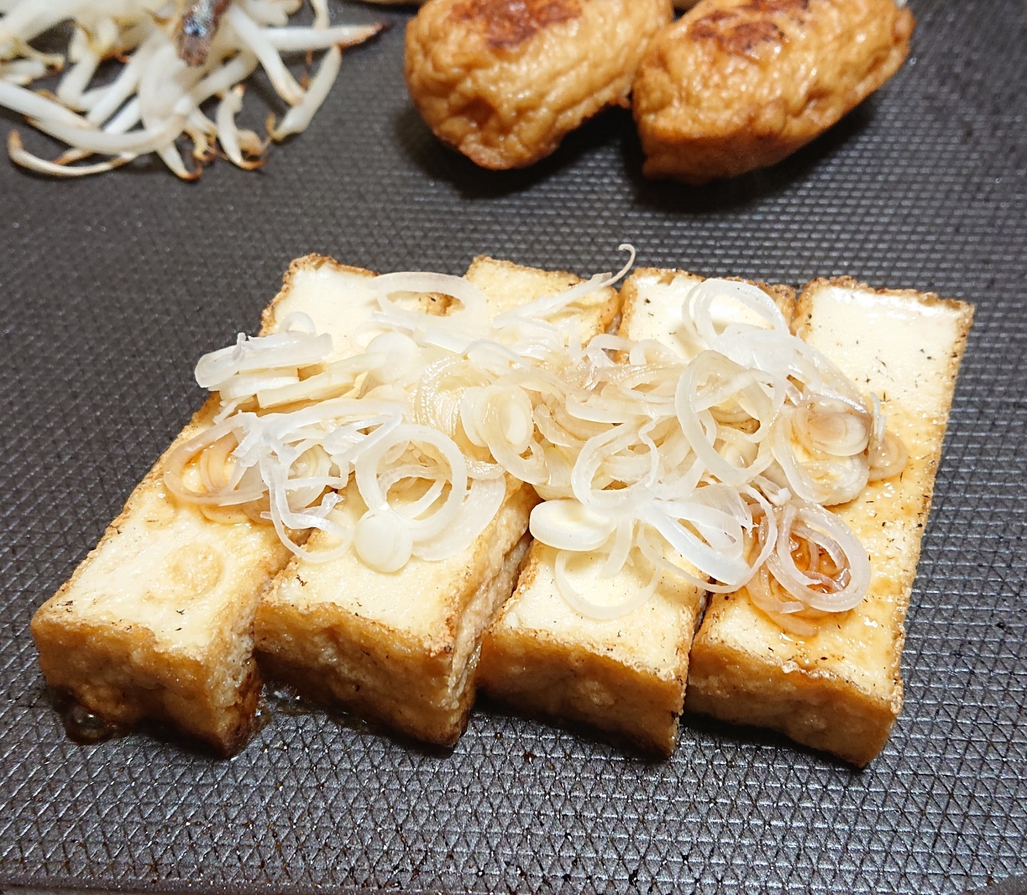 ホットプレートで☆長ネギ厚揚げ レシピ・作り方 by うさ山 - 楽天レシピ