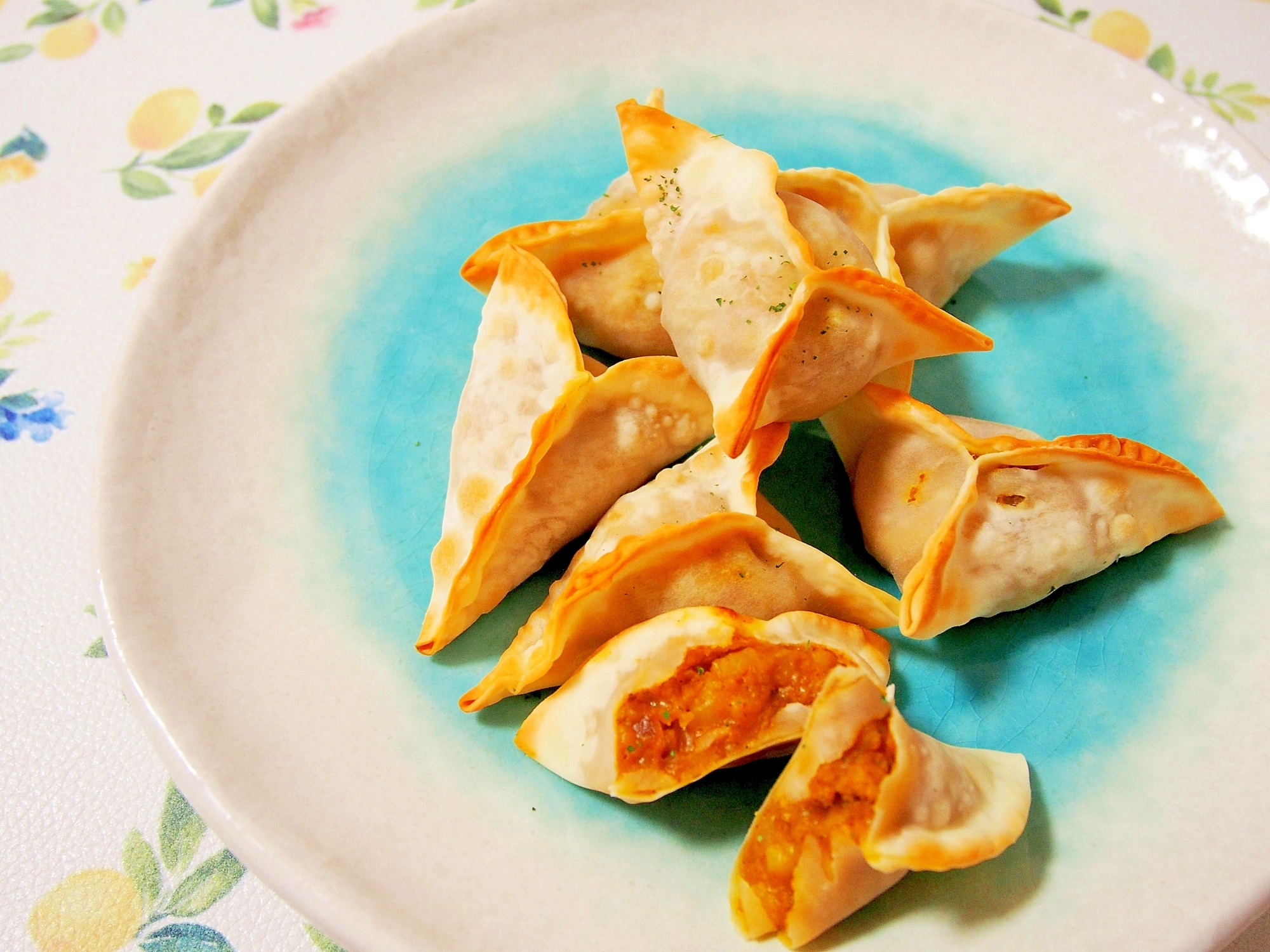 トースターで簡単 餃子の皮で じゃがいもサモサ レシピ 作り方 By 保健師の健康レシピ 楽天レシピ