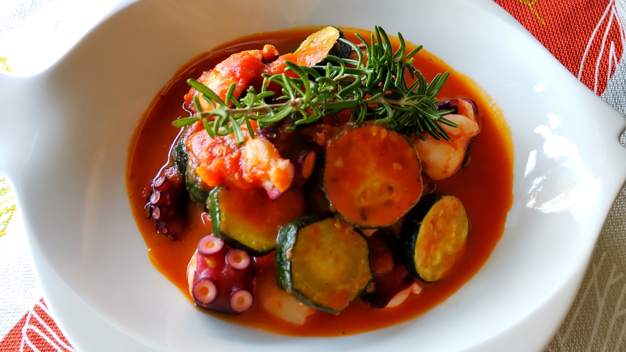 タコと海老とズッキーニのトマト煮込み レシピ 作り方 By Yukko N 楽天レシピ タコと海老とズッキーニのトマト煮込み レシピ 作り方 By Yukko N 楽天レシピ