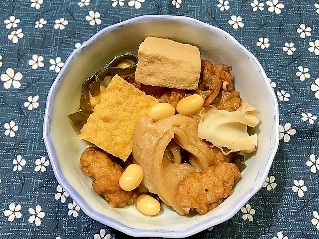 車麩と高野豆腐とさつまあげと大豆と昆布の煮物