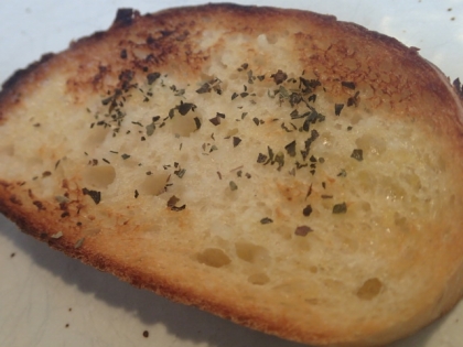 こんばんはぁ❤朝からにんにくの香りプンプン（笑）大好きな香りに包まれて幸せなモーニングを過ごせたわ～❤うまごちさまぁ❤