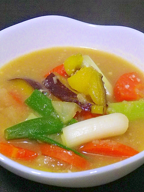 根菜のレンコンすり流しスープ