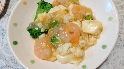 豆腐と海老グリンピースの中華風とろみ煮