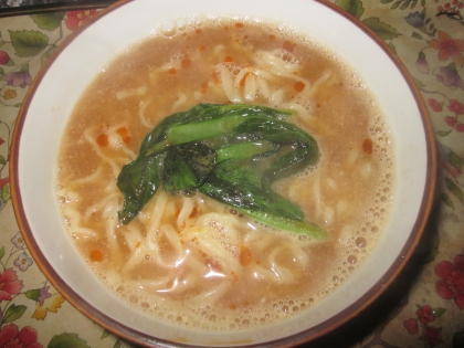 味噌ラーメンで自分好みの担々麺♪