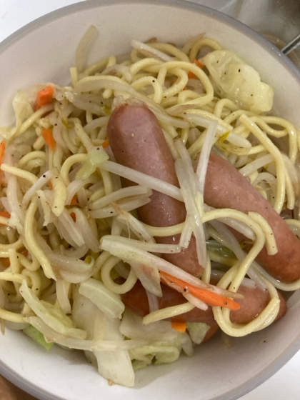 豚肉・ほうれん草で。ネギ塩焼きそば