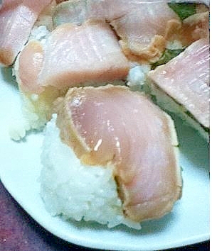 炙り漬けマグロの手まり寿司 アレンジ献立 レシピ 作り方 By とりあえず乾杯 楽天レシピ 炙り漬けマグロの手まり寿司 アレンジ献立 レシピ 作り方 By とりあえず乾杯 楽天レシピ