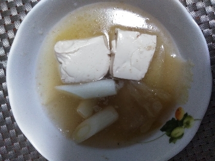 ローソン豆腐使いたいです⤴️
湯豆腐シンプルで
美味しかったです(+_+)