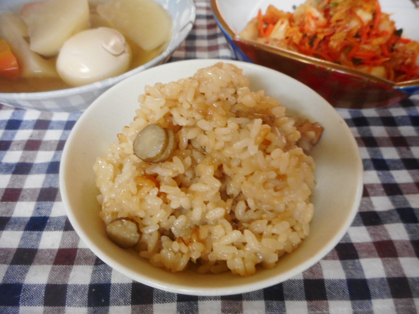 豚の味噌漬けとネギとゴボウのおこわ