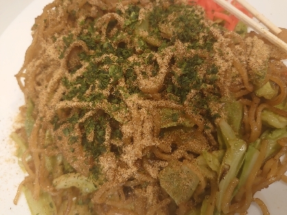 富士宮やきそばの麺が美味しいですね！キャベツもたくさん食べられて良かったです(^^)