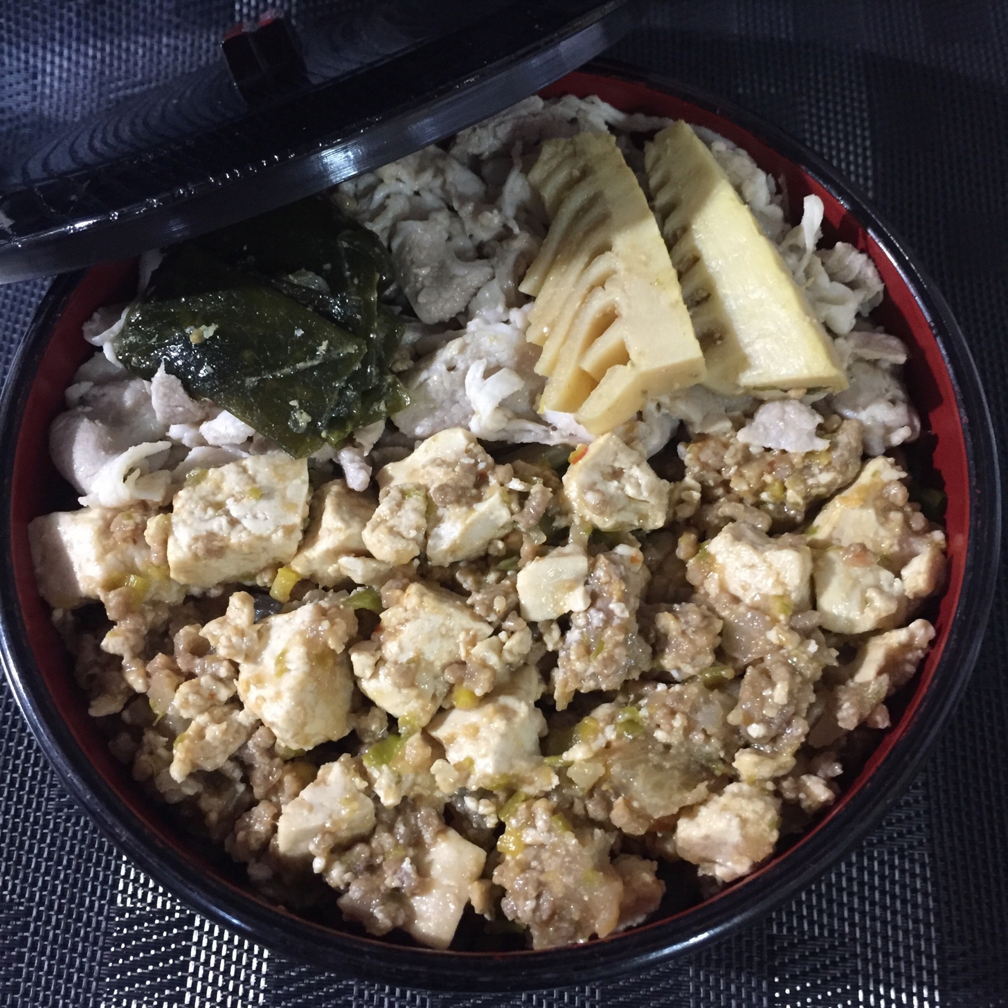 よくばりペア丼 ◉冷しゃぶ & 麻婆豆腐