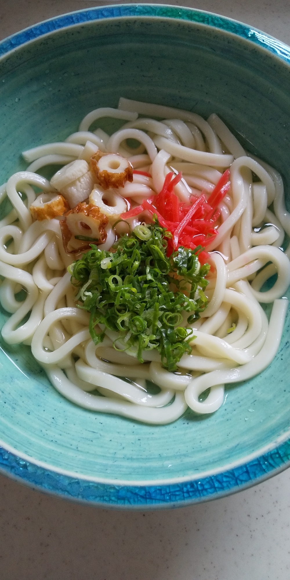 ちくわと万能ねぎと紅生姜のぶっかけうどん☆