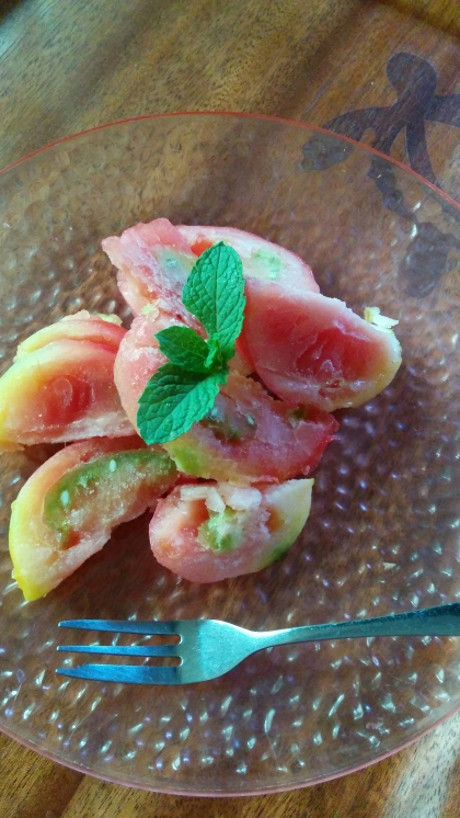 こんにちは！甘味の少ない若いトマトが、おやつのように美味しくなりましたo(^o^)o素敵なレシピありがとうございました‼