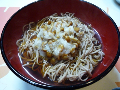 さとママさん、こんばんは♪
なめこおろしをお蕎麦にトッピングしました。
なめこおろしは私の大好物です(*^w^*)