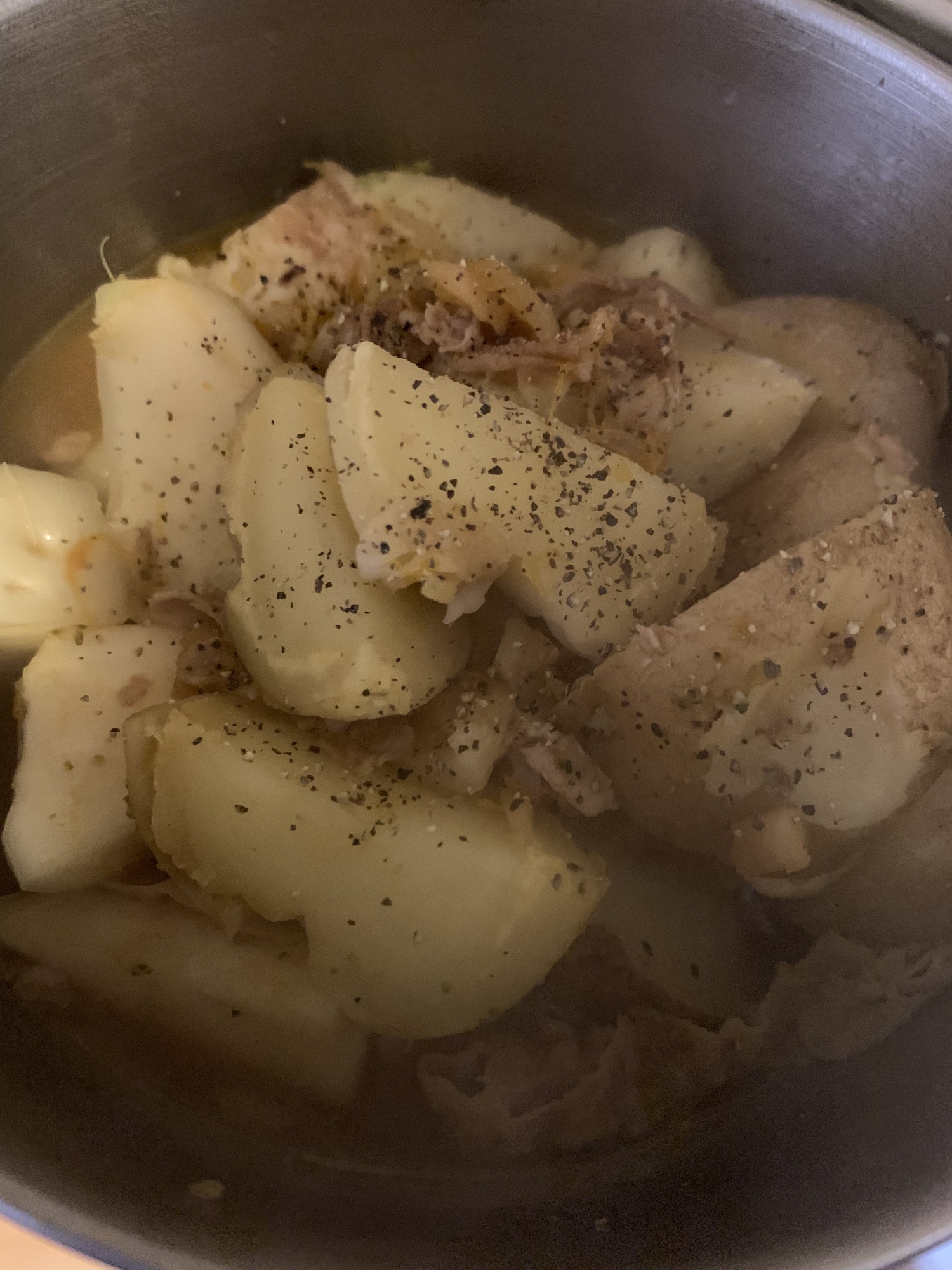 松屋の豚飯の素で手抜き肉じゃが風