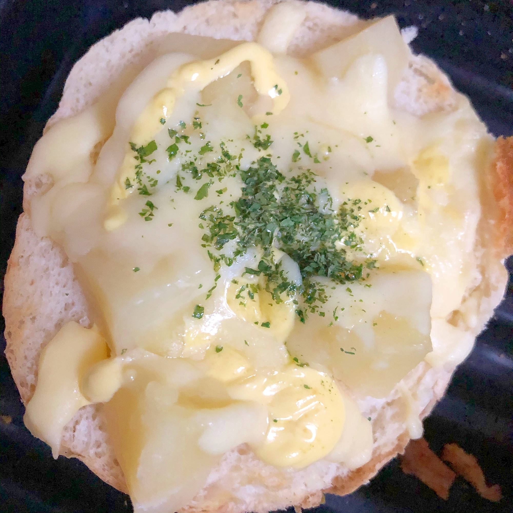 ポテトとチーズのトースト