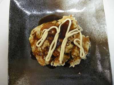 夫がお好み焼きだと思って食べていました♪　とてもおいしいので、ぺろっと食べきってしまいました。次は倍量で作ろうと思います！