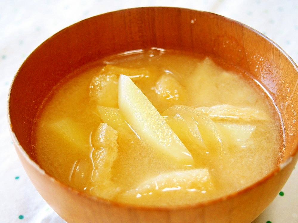 じゃがいもの味噌汁