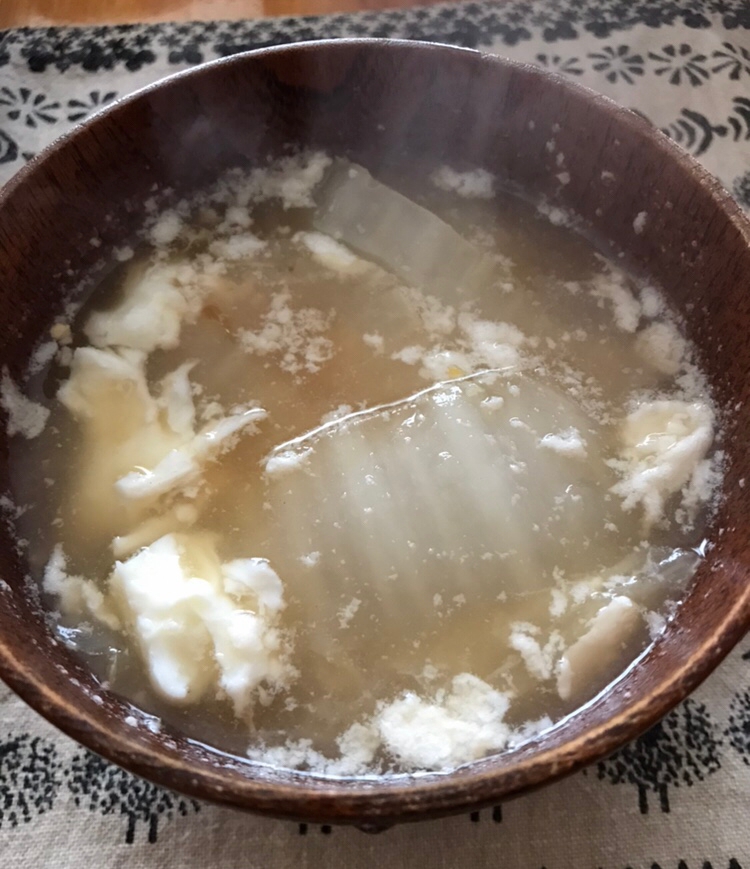 白菜と卵白の味噌汁