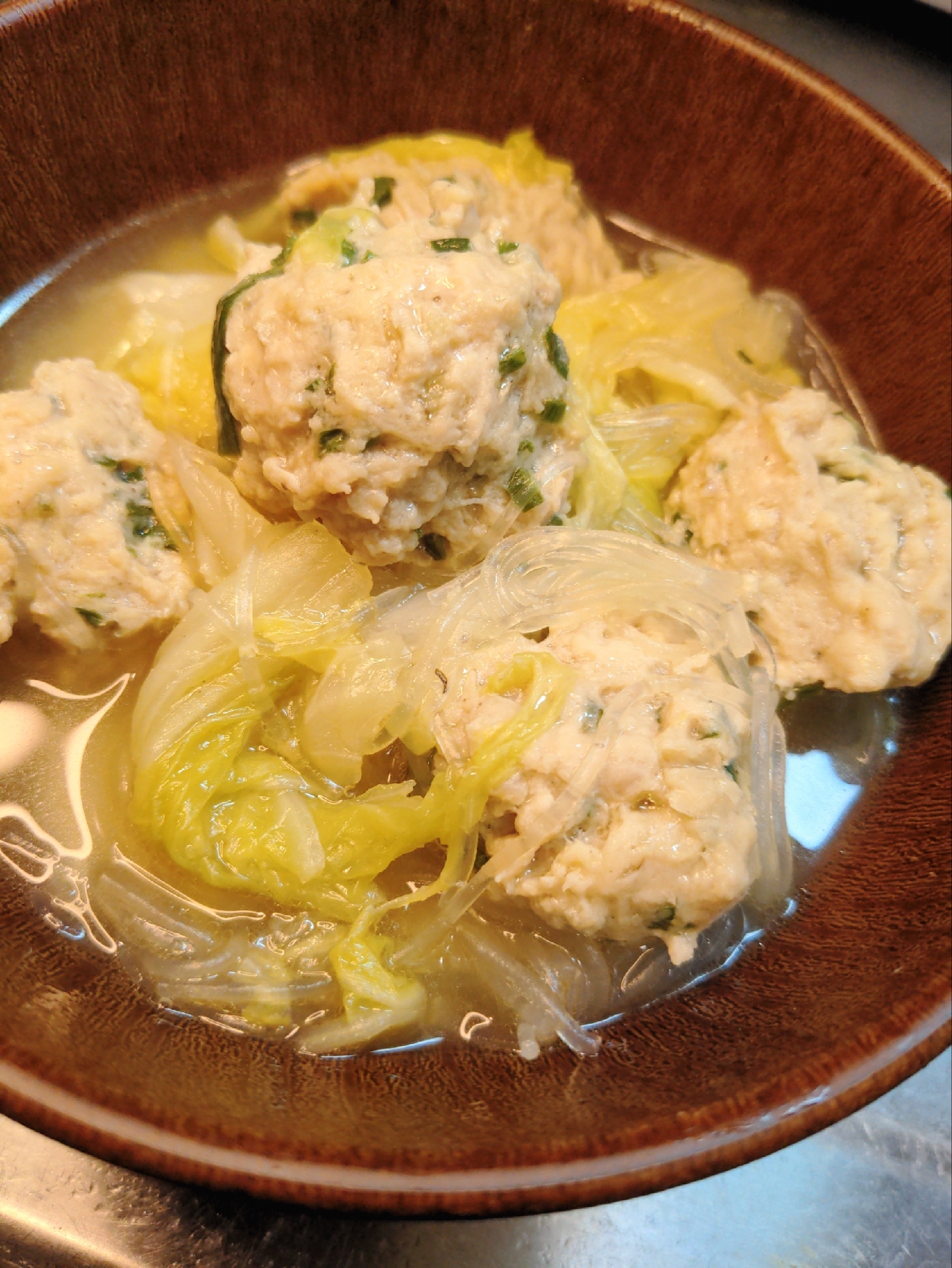 白菜と鶏だんごの春雨スープ♪