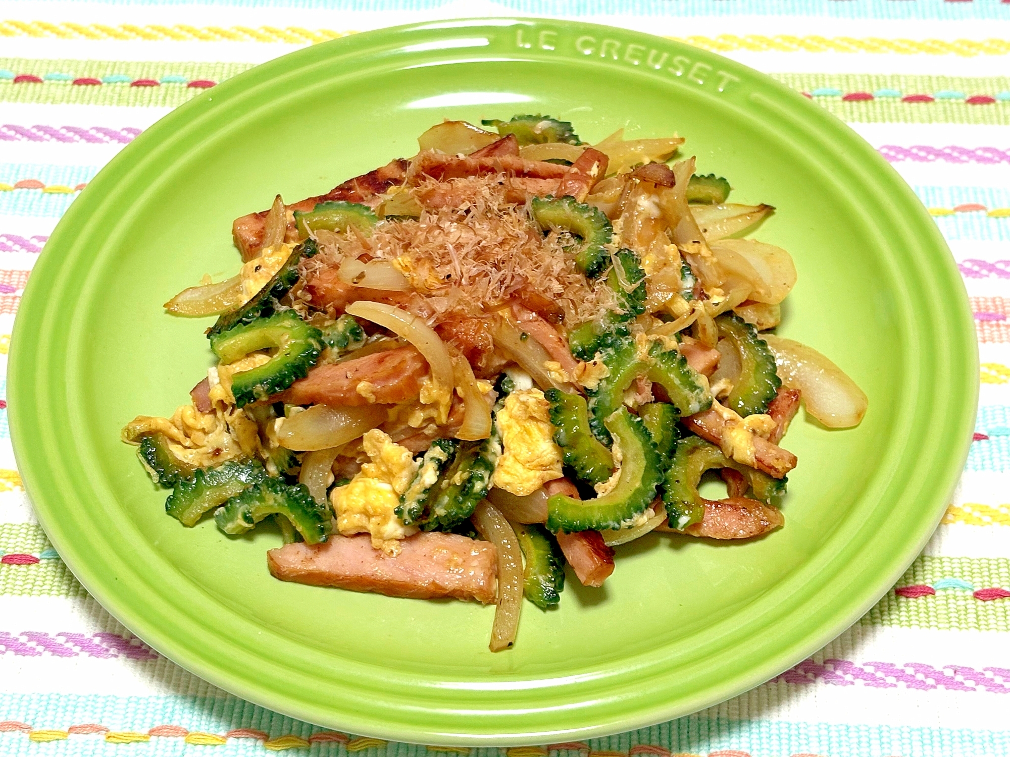 厚切りハムたっぷり☆ゴーヤチャンプルー