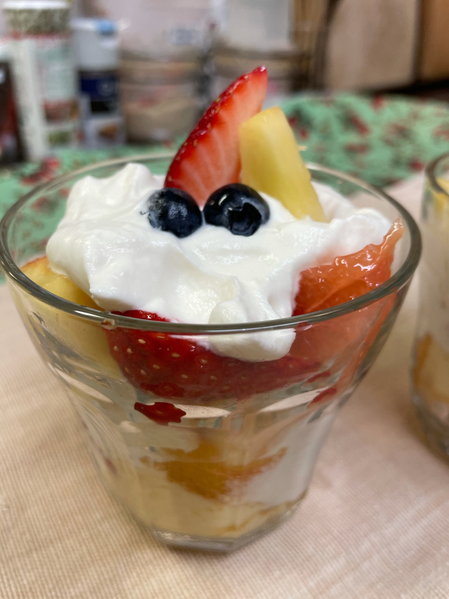 母の日にパパと子どもで作ろう♪トライフル風パフェ