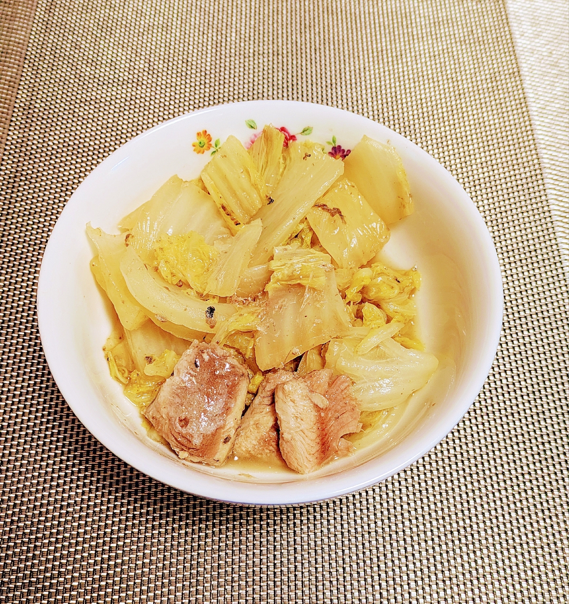 いわし水煮缶で☆白菜の煮物