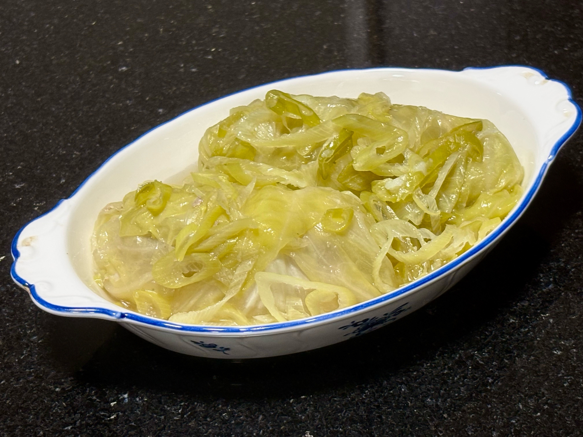 ロールキャベツだけど、、中身は豆腐と豚バラ肉