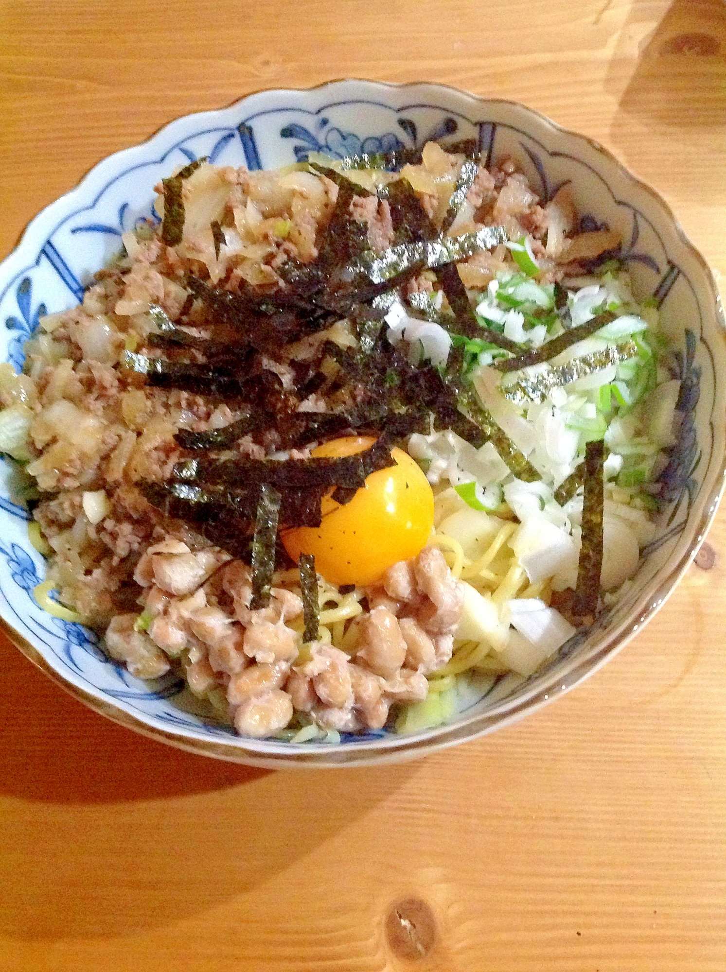 焼きそばで作る★具沢山混ぜ麺