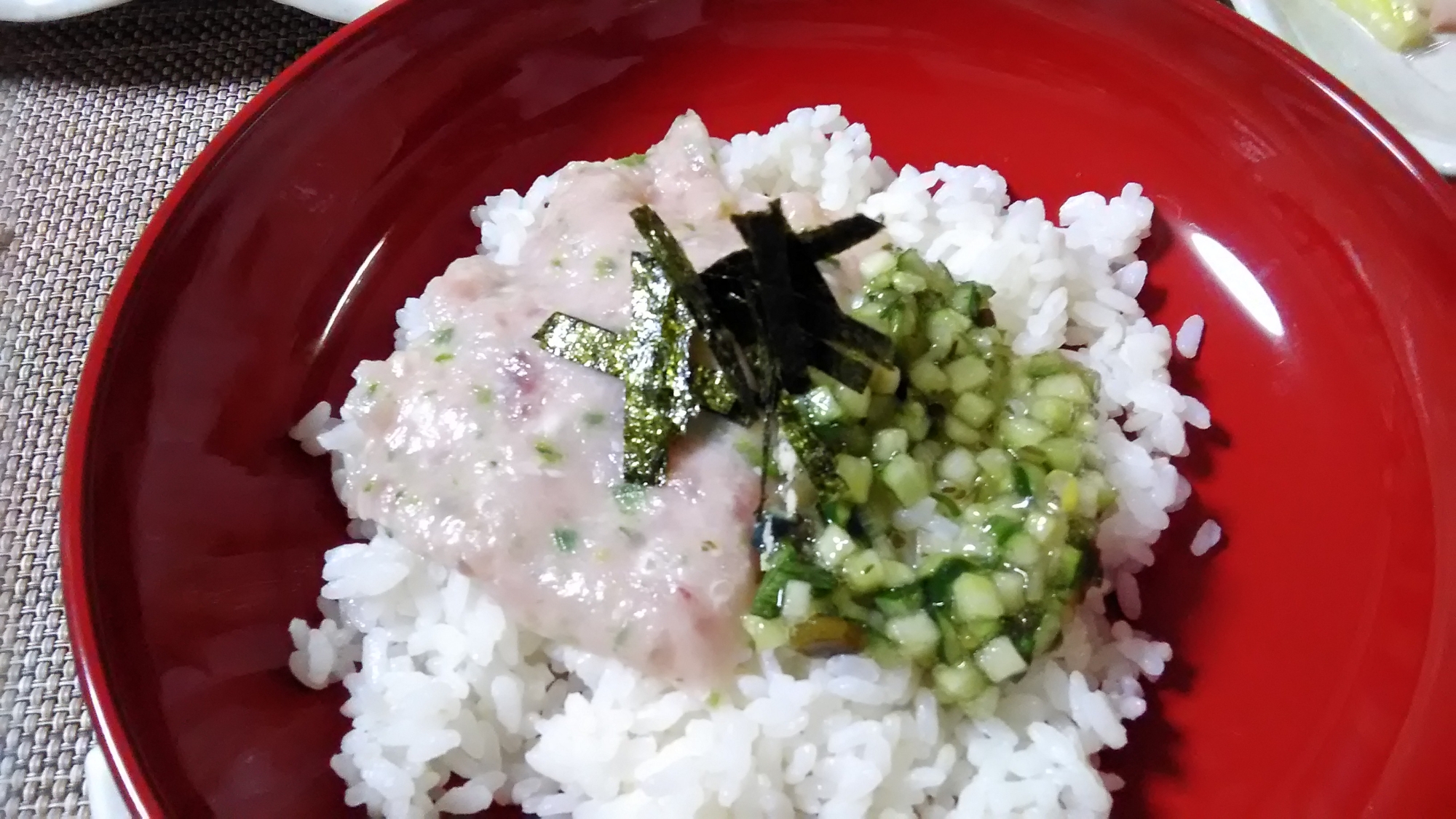 山形だしを使って♪トロロまぐろたたき丼