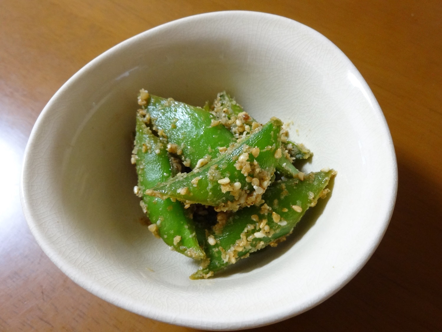 お弁当に!スナップエンドウの胡麻和え