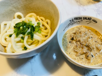 鯖缶ごまダレ冷しうどん