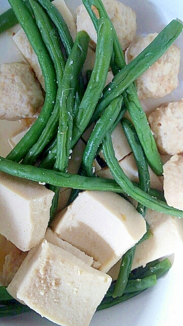 肉団子で満足★いんげん高野豆腐煮