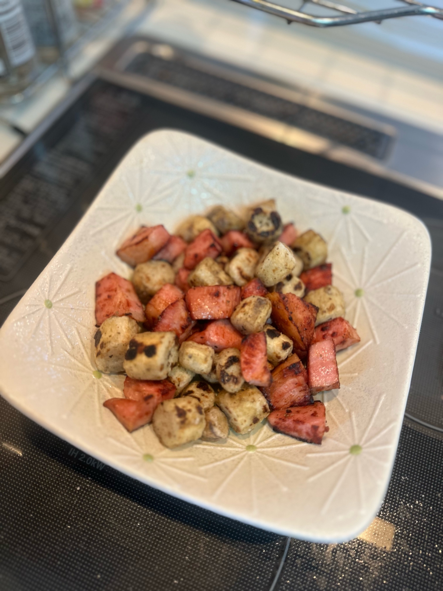 ごぼうとベーコンでコロコロ炒め♡