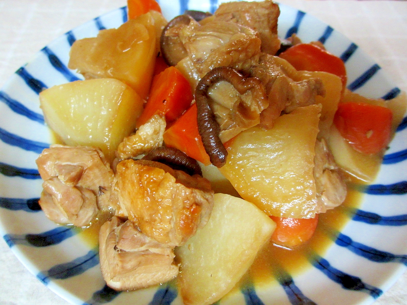 鶏肉と聖護院大根の煮物