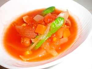 野菜ジュースで作る♡新玉ねぎたっぷりのトマトスープ