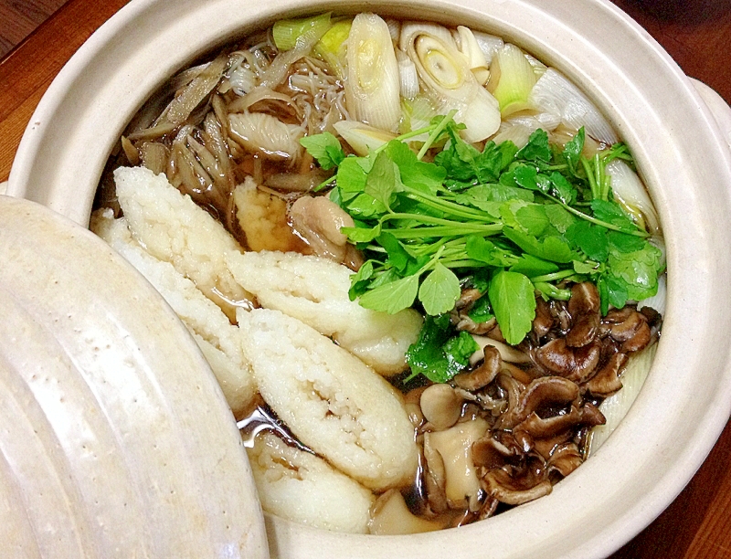 手軽で簡単 きりたんぽ鍋 レシピ 作り方 By 栗皮茶 楽天レシピ 手軽で簡単 きりたんぽ鍋 レシピ 作り方 By 栗皮茶 楽天レシピ