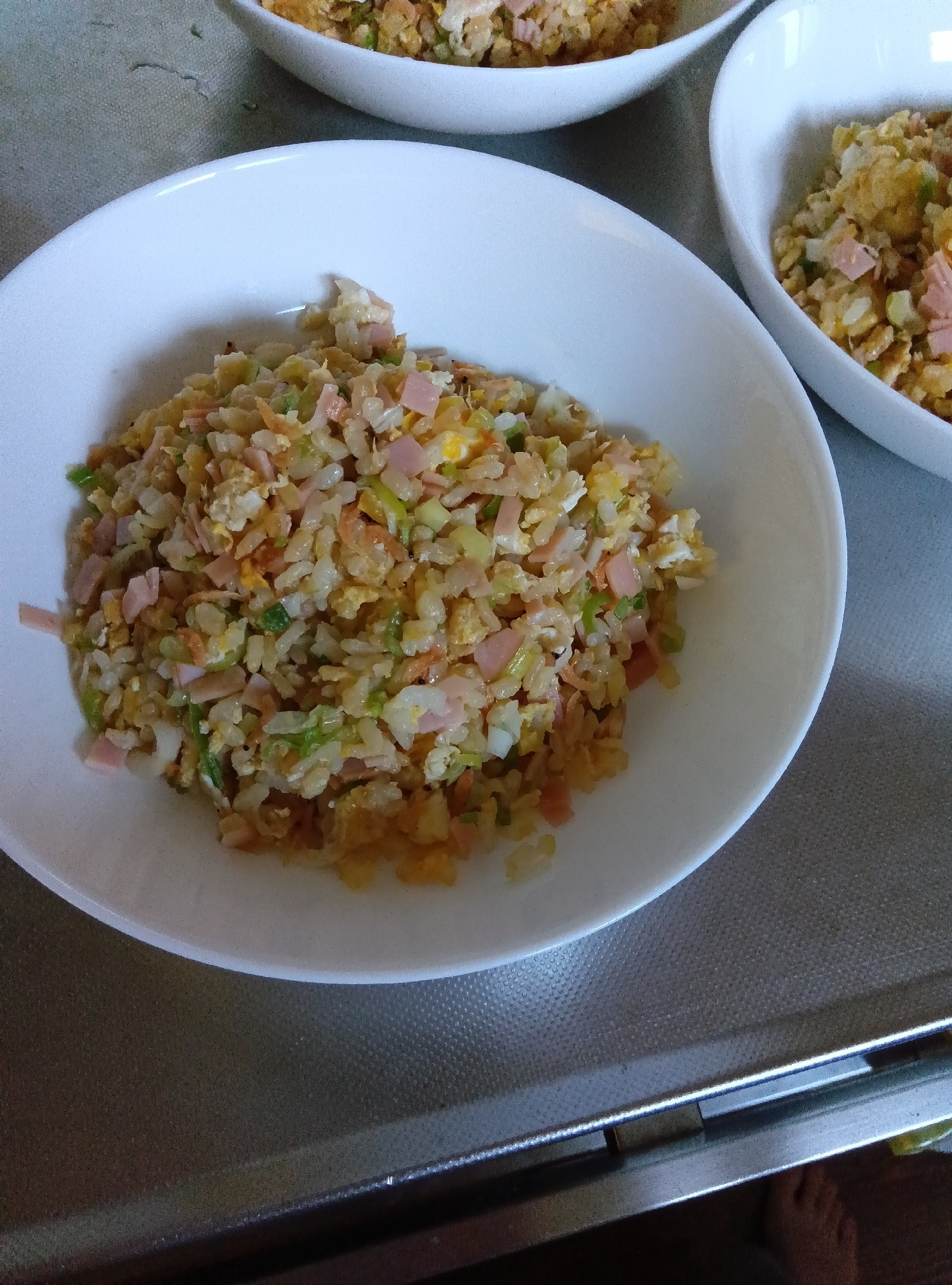 ハムとアミエビのネギチャーハン