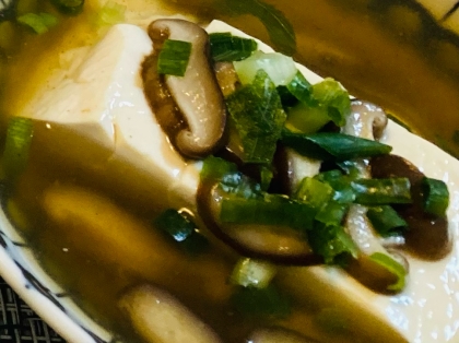 出汁かおる⭐椎茸の和風あんかけ豆腐