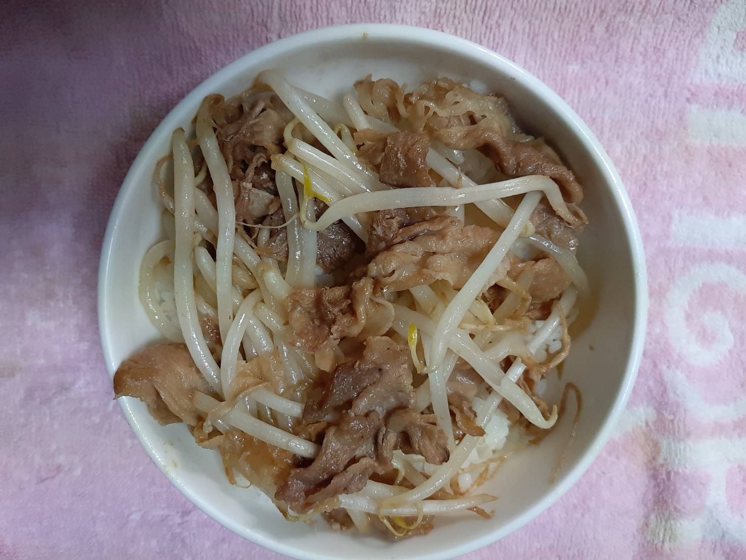 豚もやしの味噌炒め丼