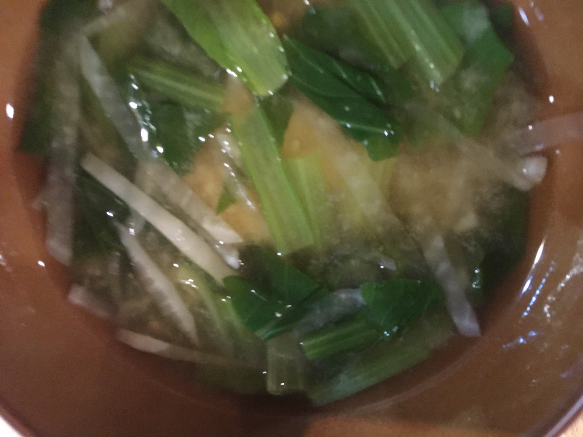 小松菜と大根のしょうが味噌汁