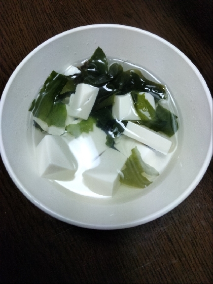 ♢豆腐とわかめのすまし汁♢
