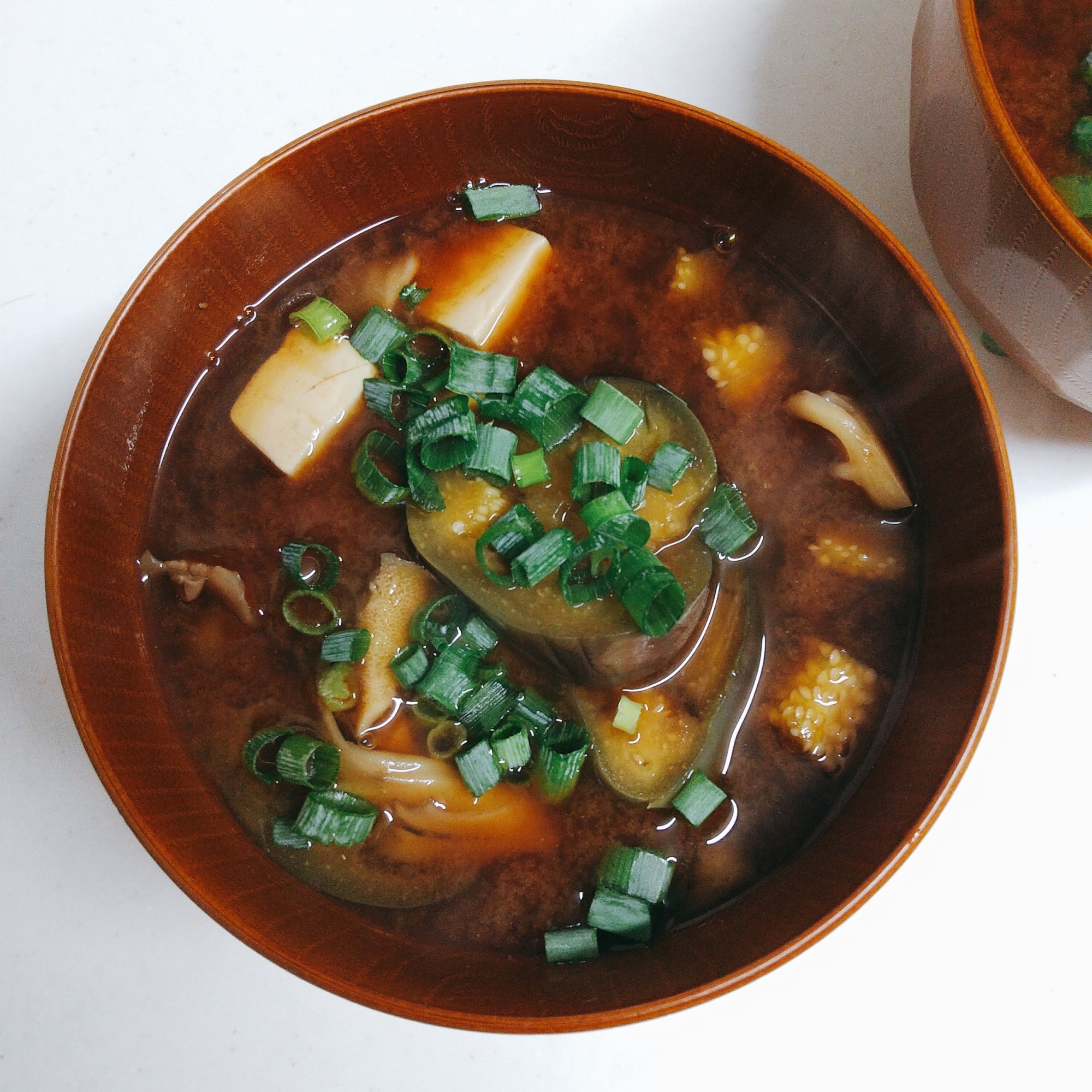 とろとろ茄子と豆腐のお味噌汁